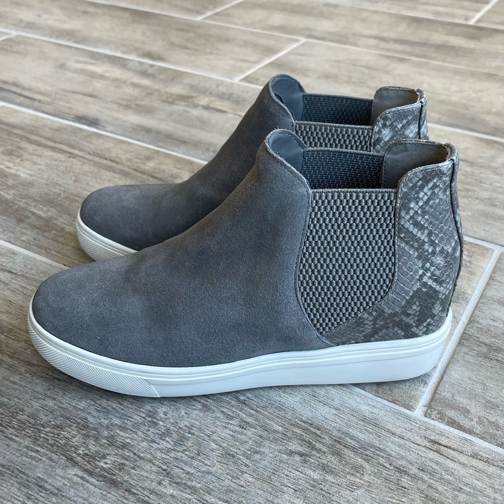 Steve Madden Sultan Chelsea Wedge Sneaker